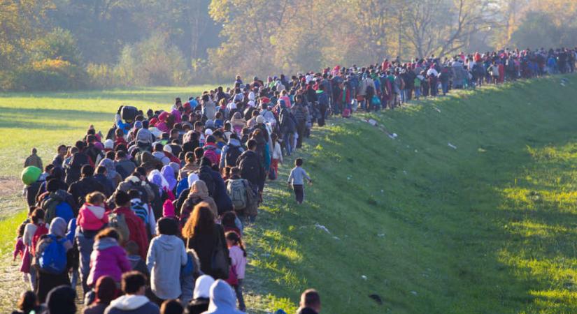 A Willkommenskultur bukásától a lezárt határokig: hogyan változtatta meg Európa arcát a 2015-ös migrációs sokk?