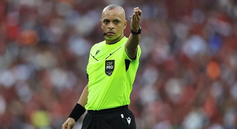 Brazil játékvezető a vb nyitó mérkőzésén