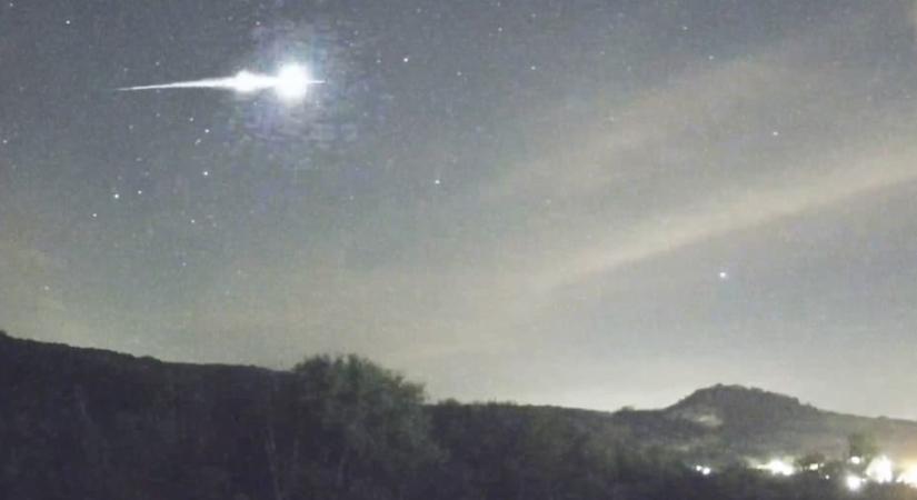 Fényes meteor villant fel a dunántúli égbolton