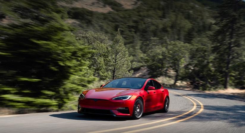 Kiderült az igazság: ennyit ér ma egy ötéves Tesla