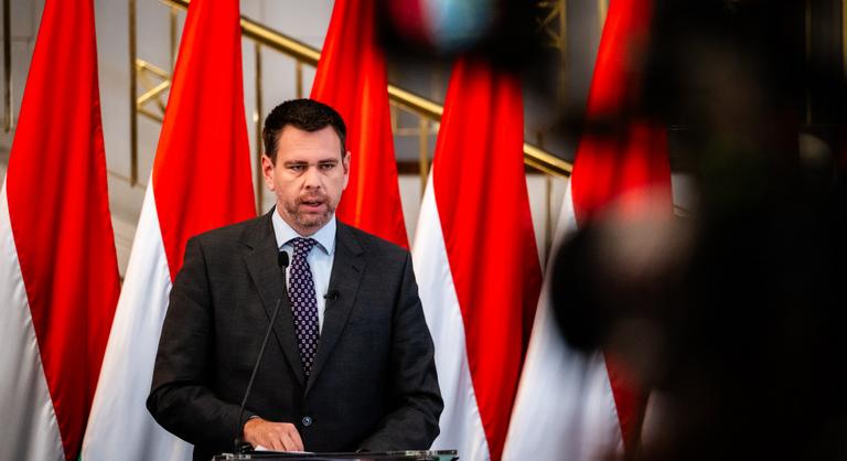 Havasi Bertalan felszólította Vitézy Dávidot, szerinte ideje, hogy felnőjön kormányzati feladatához