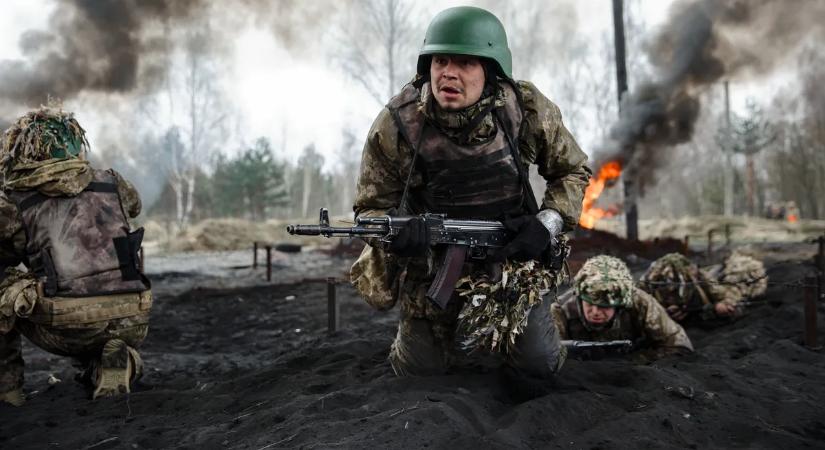 Kényszersorozás Kárpátalján: 300 méterre van az ellenséges haderőtől az erővel elhurcolt magyar férfi