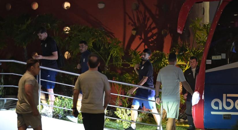Az iráni futballszövetség szerint visszavonták a szurkolóiknak juttatott vb-jegyeket