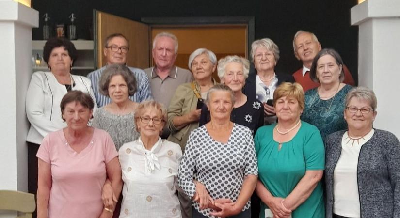 Meghitt hangulat a gyémánt évfordulón: 60 év után találkoztak Hegykőn