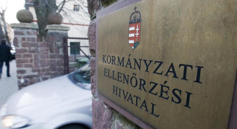 Fidesz: a KEHI-elnök kirúgása Magyar Péter kicsinyes bosszúja
