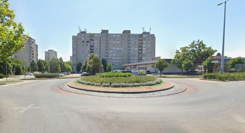 Beszakadt az út Tatabánya egyik forgalmas pontján videó
