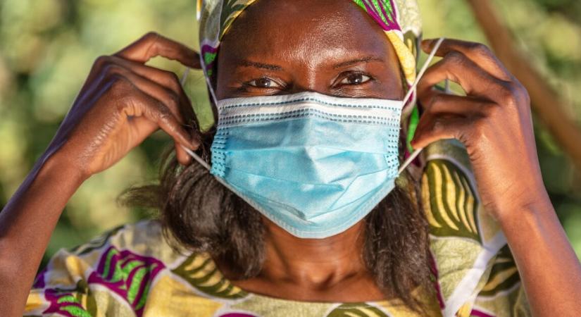 Védőfelszerelés nélkül küzdenek az ebolával a kongói egészségügyi dolgozók