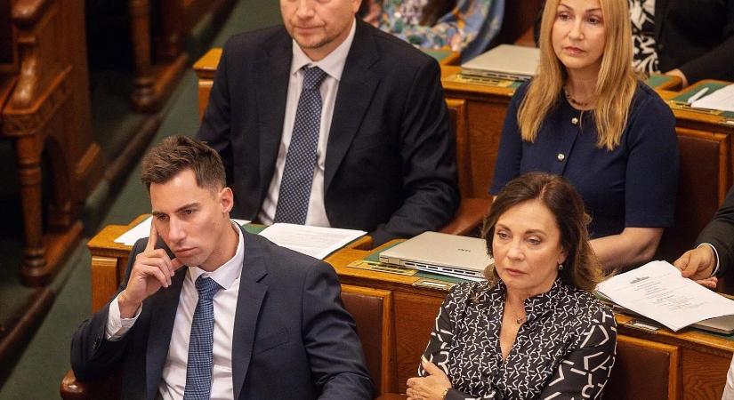 Radnai Márk két hónap alatt 69 pert nyert a fideszes portálok ellen