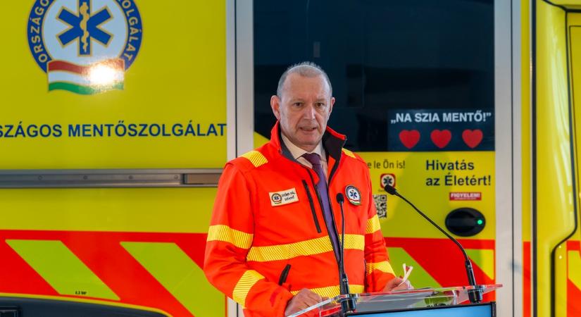 Már nem Győrfi Pál a mentők szóvivője - íme az utódja