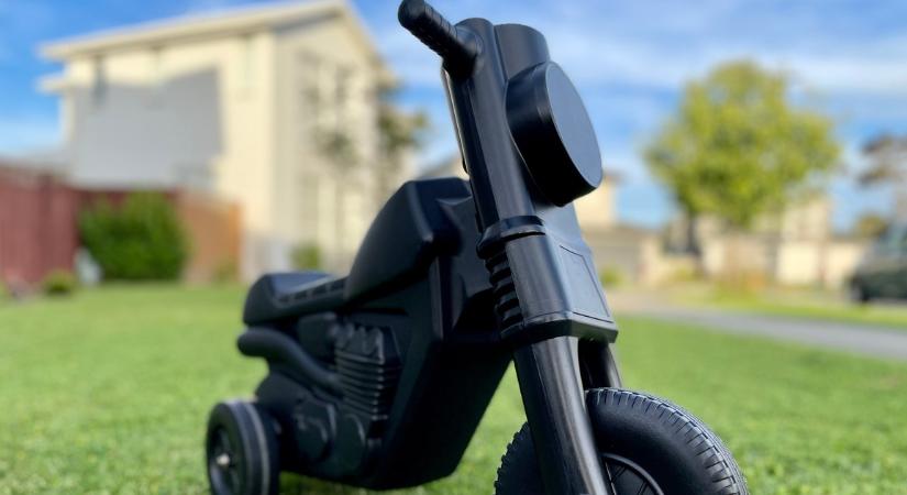 Dagad a botrány a „Nyuszimotor-gate” ügyben, feljelentést tett a miniszter
