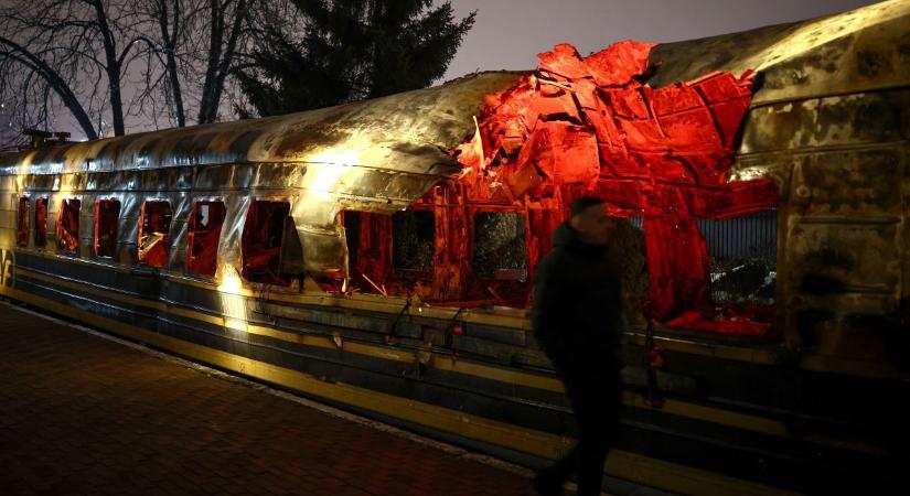Saját állami vasúttársaságuk lövi lábon az ukrán gazdákat