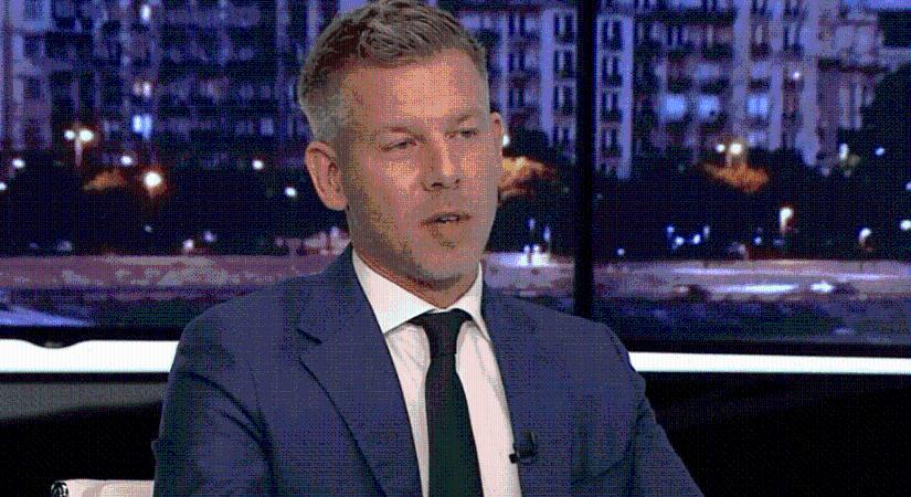 Magyar Péter: "történelmi jelentőségű törvénycsomag"