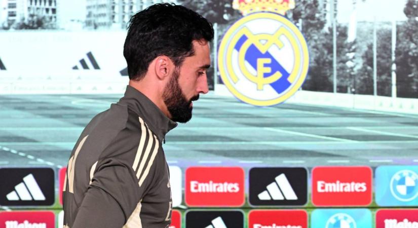 Bejelentette Arbeloa távozását a Real, Mourinho már Madridban van
