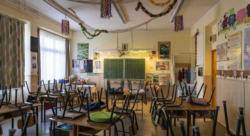 Benyújtották a pedagógusok teljesítményértékelését felfüggesztő törvényt