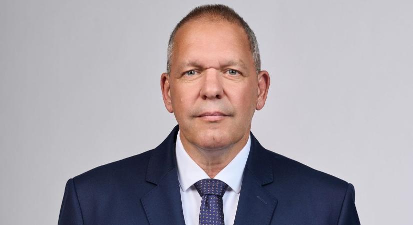 Két lakás, nulla tartozás Cseh Tamás vagyonnyilatkozatának mérlege