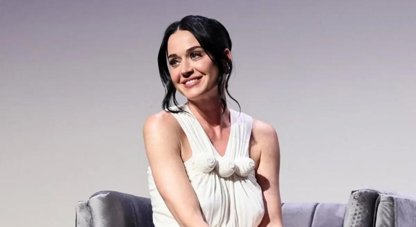 Elárulta magát Katy Perry? A rajongók szerint ez már több mint véletlen