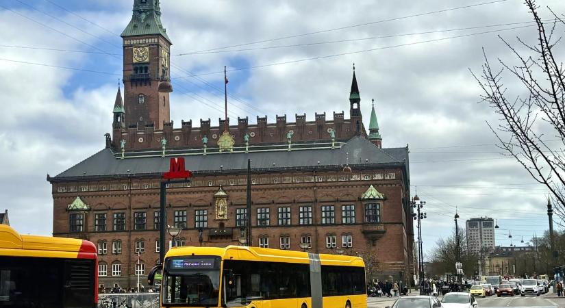 Dánia is engedélyezte a Tesla önvezető rendszerét
