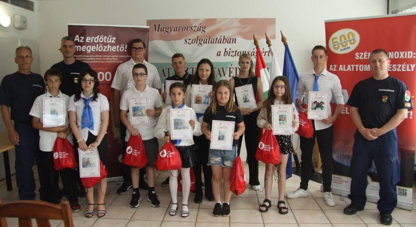 A tűzmegelőzés szemmel látható üzenetei, ezek a diákok lettek Fejér legjobbjai