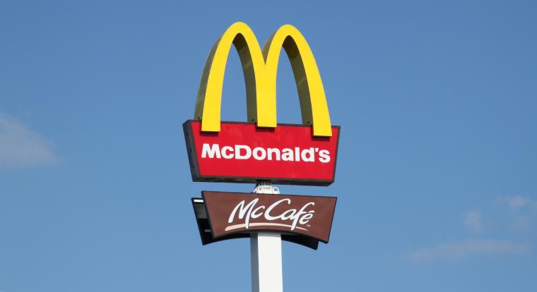 A McDonald’s mesterséges intelligenciára bízná az autós kiszolgálást