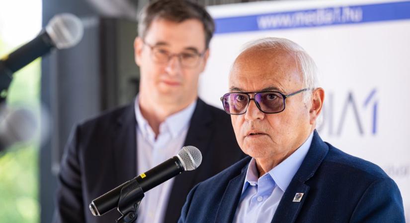 Több mint 8 millió forintot fizethet a propagandamédia, mert szexuális zaklatónak állította be a polgármestert