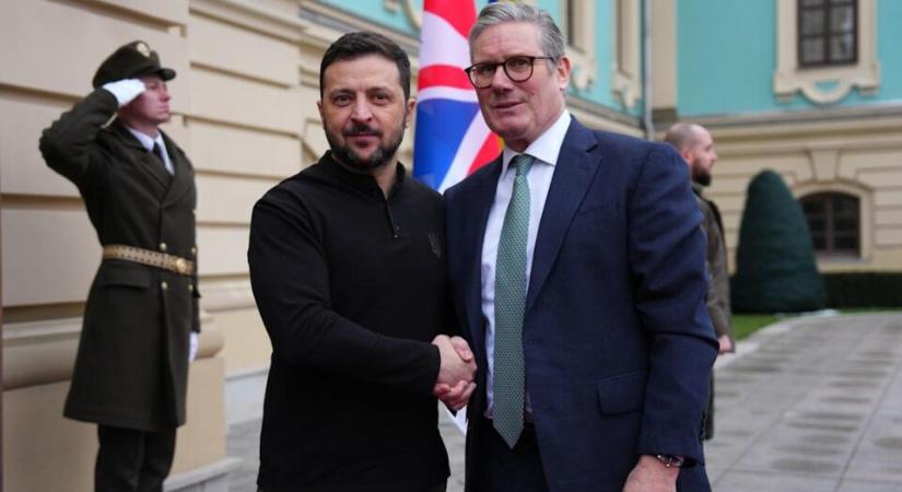 Zelenszkij: “az oroszok magukra maradtak”