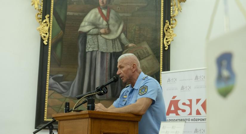 Mecser Tamás az új országos rendőrfőkapitány
