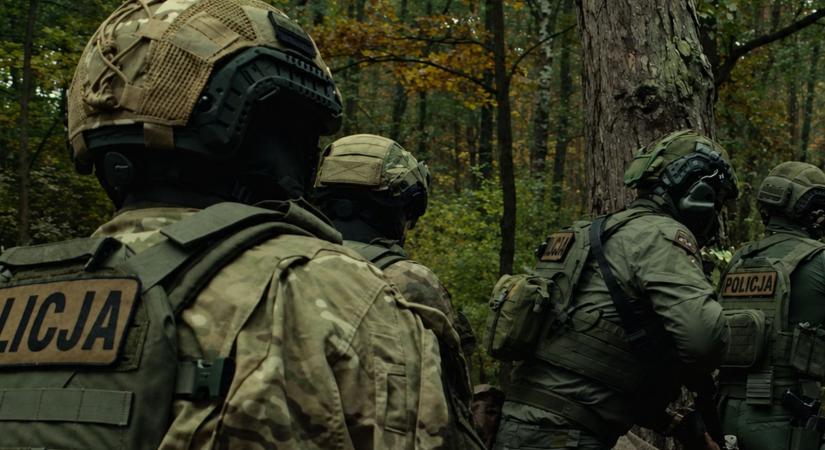 Már holnap a Netflixen: Végre jön A gonosz színei folytatása, amely újabb nyomasztó rejtélyt tartogat