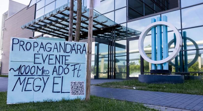 MÚOSZ-vita: megbukott a közmédia, mégis nagyobb szükség van rá, mint valaha