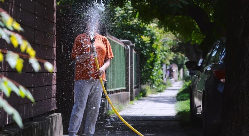 A mentők is érzik a kánikula hatását: ennyivel nőtt a riasztások száma