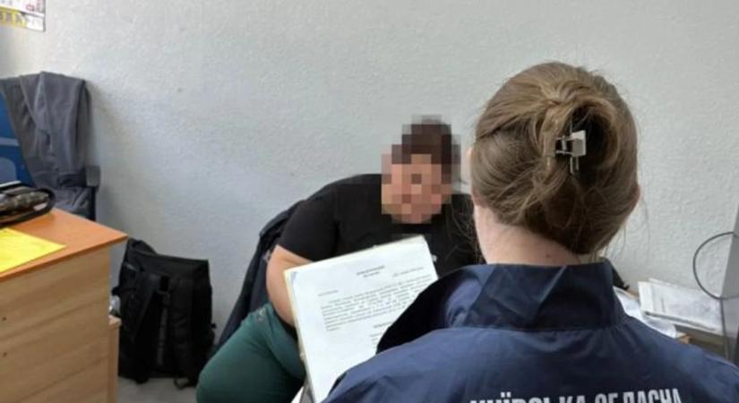 Ismertették a vádat a Gyermekvédelmi Szolgálat tisztviselőjével a kijevi régióban