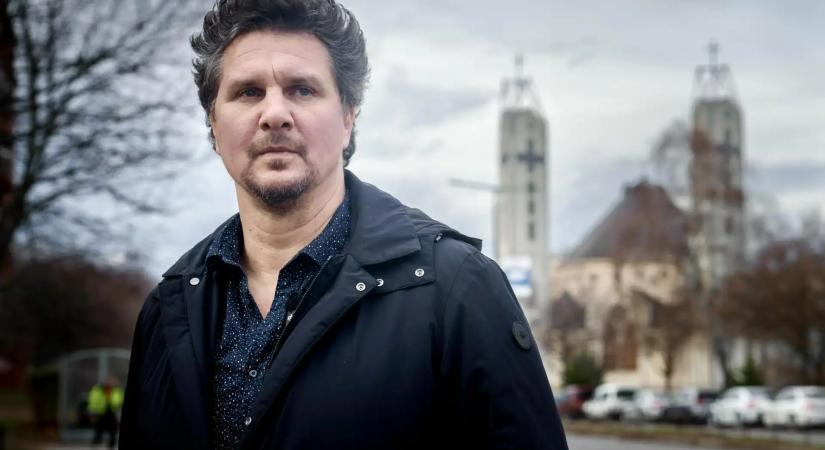 Nagy Ervin visszaküldi a minisztériumi szobákból az Iparművészeti Múzeum antik bútorait
