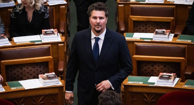 Nagy Ervin visszaküldi a múzeumi bútorokat, amelyeket elődje vitetett az államtitkárságra