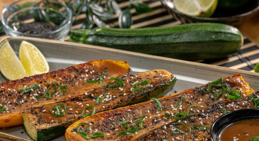 Grillezett cukkini, ahogy még biztosan nem készítetted: miso máztól lesz különleges – VIDEÓ!
