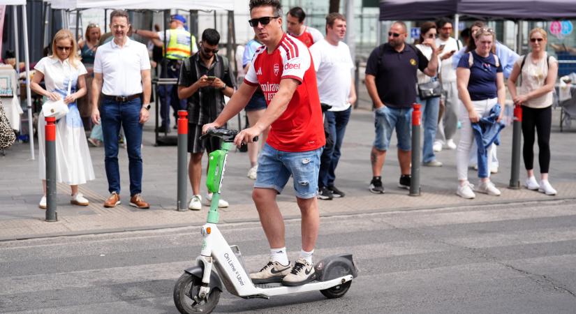 Ugrik a rolleres balesetek száma, időszerű a beavatkozás