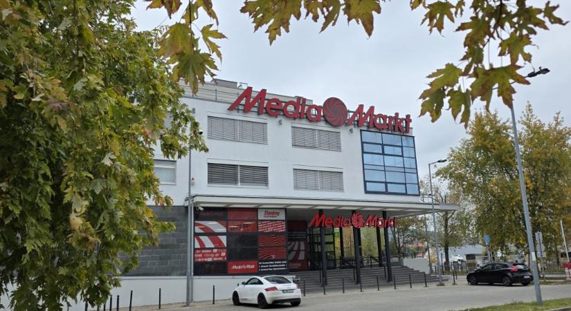 A Media Markt nem lassít