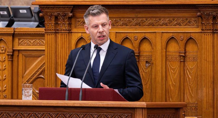 Magyar Péter: Sulyok Tamás minden nap külföldön panaszkodik