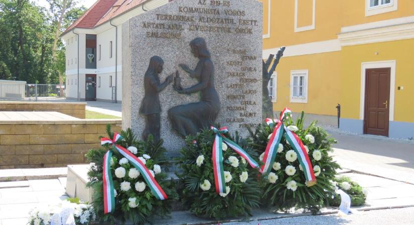 Csornán hét, Kapuváron hat áldozata volt Szamuely kegyetlen ítéletének 191. pünkösdjén