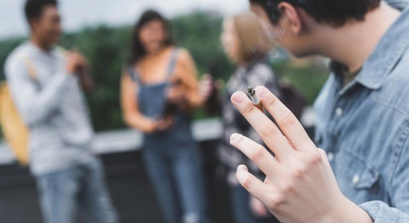 Cigi csikkeket számol egy GTA-rajongó, hogy felmérje a Rockstar stressz-szintjét