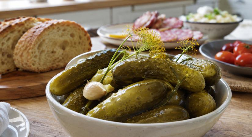 Ezzel a filléres víztrükkel sosem lesz puha a kovászos uborka