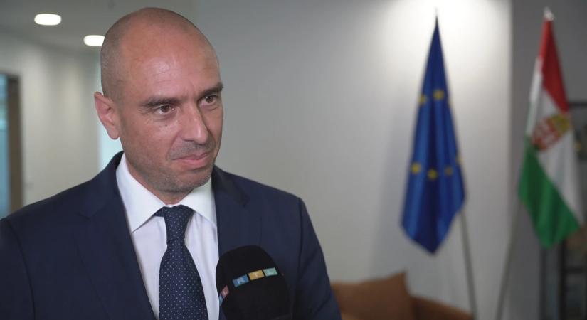 Letöltendőt és vagyonelkobzást kértek az Integritás Hatóság elnökére