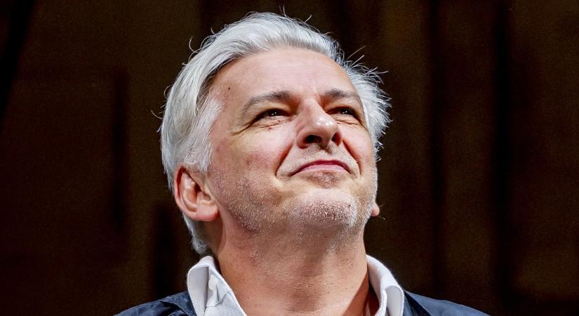 Színházi belháború: a Centrál Színház igazgatója Alföldi Róbert védelmére kelt