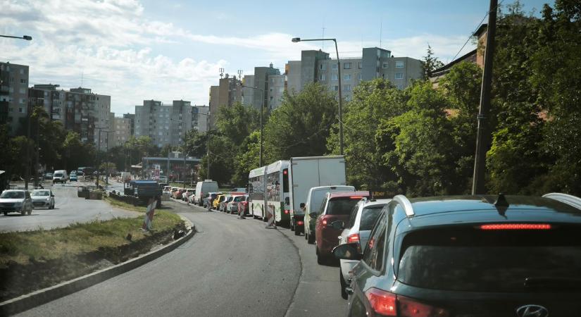 Dugó és vízömlés, DVTK és adótöbblet – ezeket hozza össze, ha tudja!
