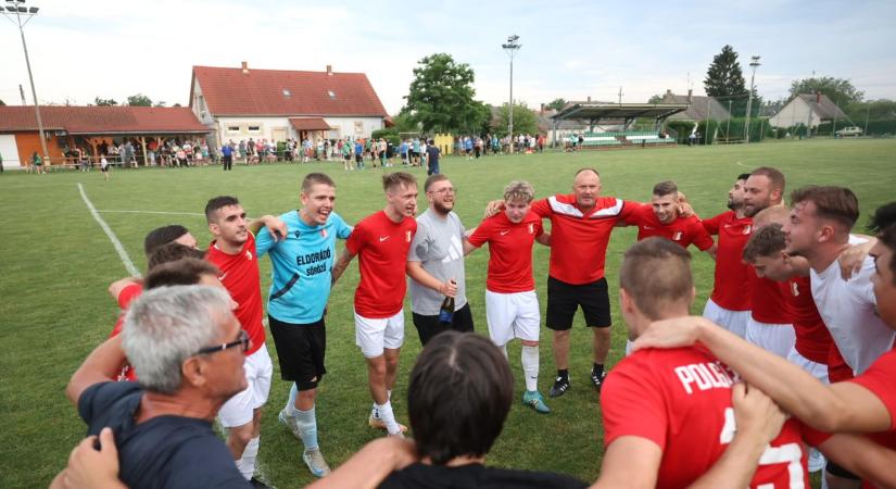 Duplázott a Bölcskei SE: a bajnoki cím mellé a kupát is behúzta! (galéria)