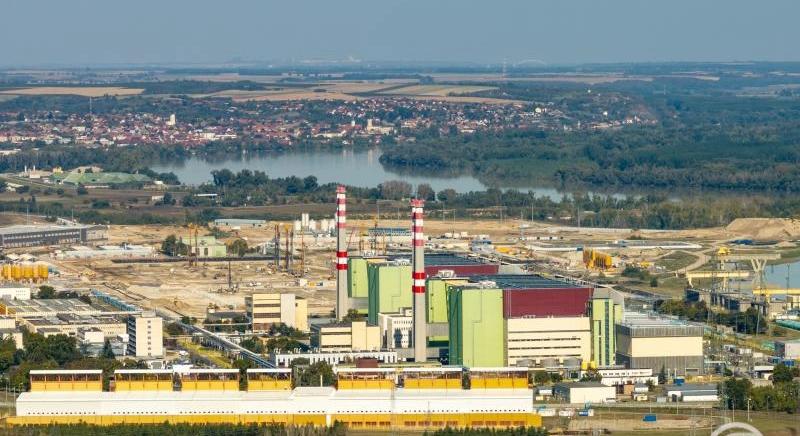 Energiatárolókat telepített a Greenergy-Solar Duna Kft. a paksi naperőmű mellé