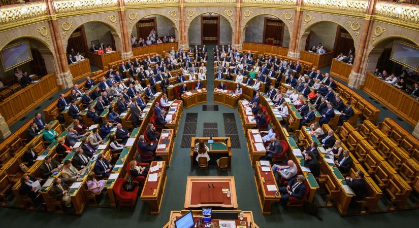 Jön a rendkívüli ülés, hogy senki ne ússza meg többé a hamis vagyonnyilatkozatát