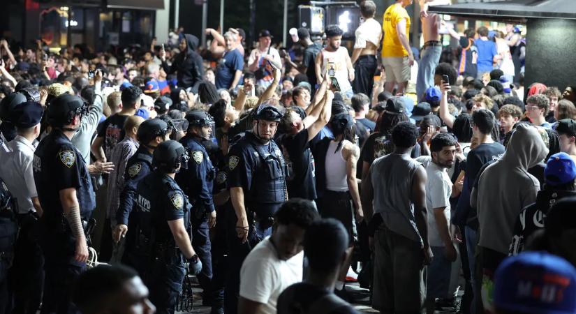 Mi történt New Yorkban? El sem kezdődött a foci-vb, a város mégis megőrült – videó