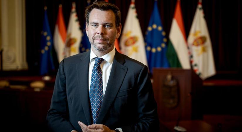 Vitézy Dávid: A Tisza-kormány működése nyomokban sem emlékeztet arra, ahogyan az Orbán-kormány működött