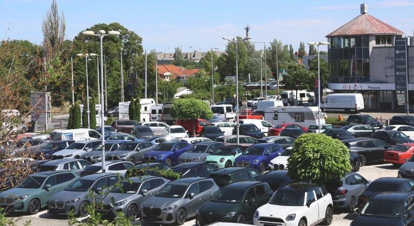 Nem létező autókkal kaszált a neten, így verte át az ügyfeleket a borsodi csaló