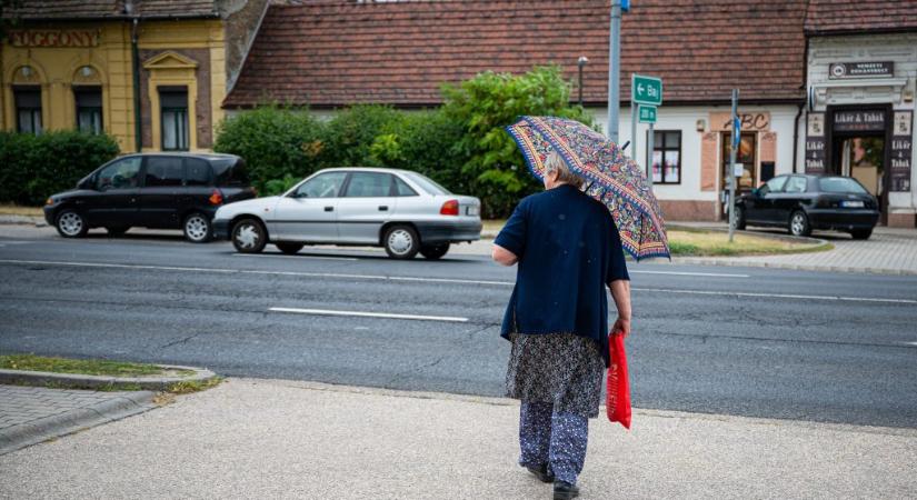 Hétvégén is lehetnek záporok, zivatarok