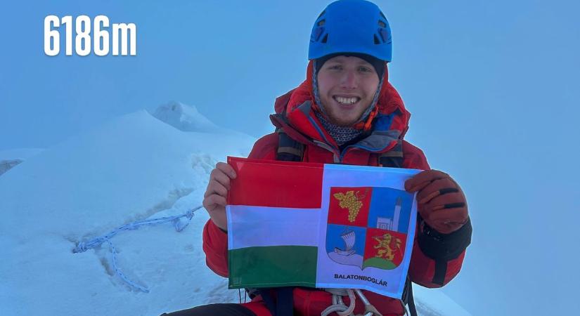 A balatonboglári Milosákovics Bálint első magyarként hódította meg a Kyajo Ri csúcsát